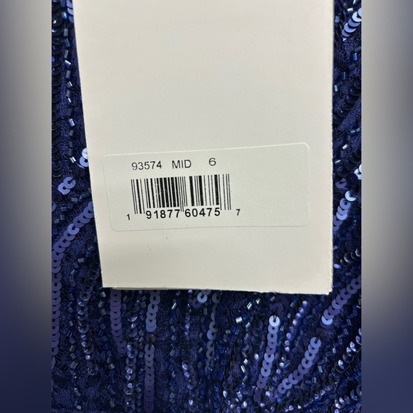 Mac Duggal 93574 NWT Beaded Puff Sleeve Trumpet Evening - Picture 3 of 5